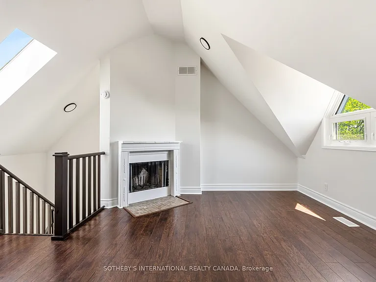 101 Hammersmith Ave #210 — Photo 28