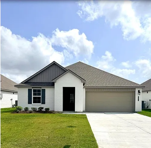 341 Sawyer Photo 1