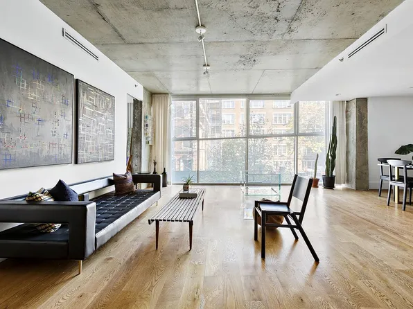 115 Norfolk St APT 304, New York, NY 10002