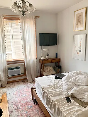 Rented by Apple Exclusive Realty Inc | media 38