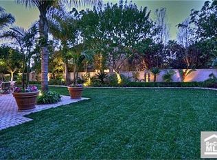 6307 Royal Grove Dr, Huntington Beach, CA 92648