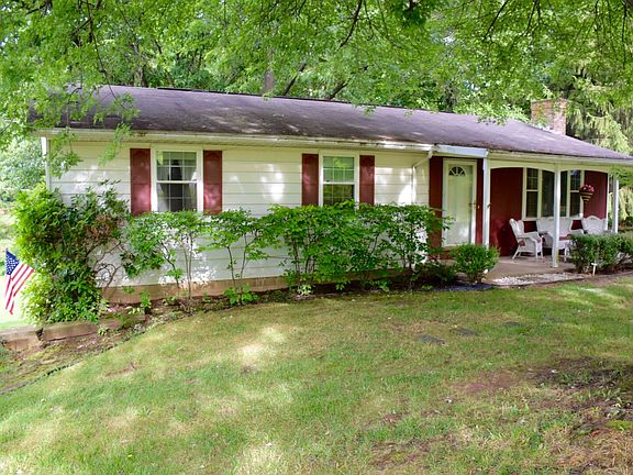 3rd image of 350 Walnut Hills Dr