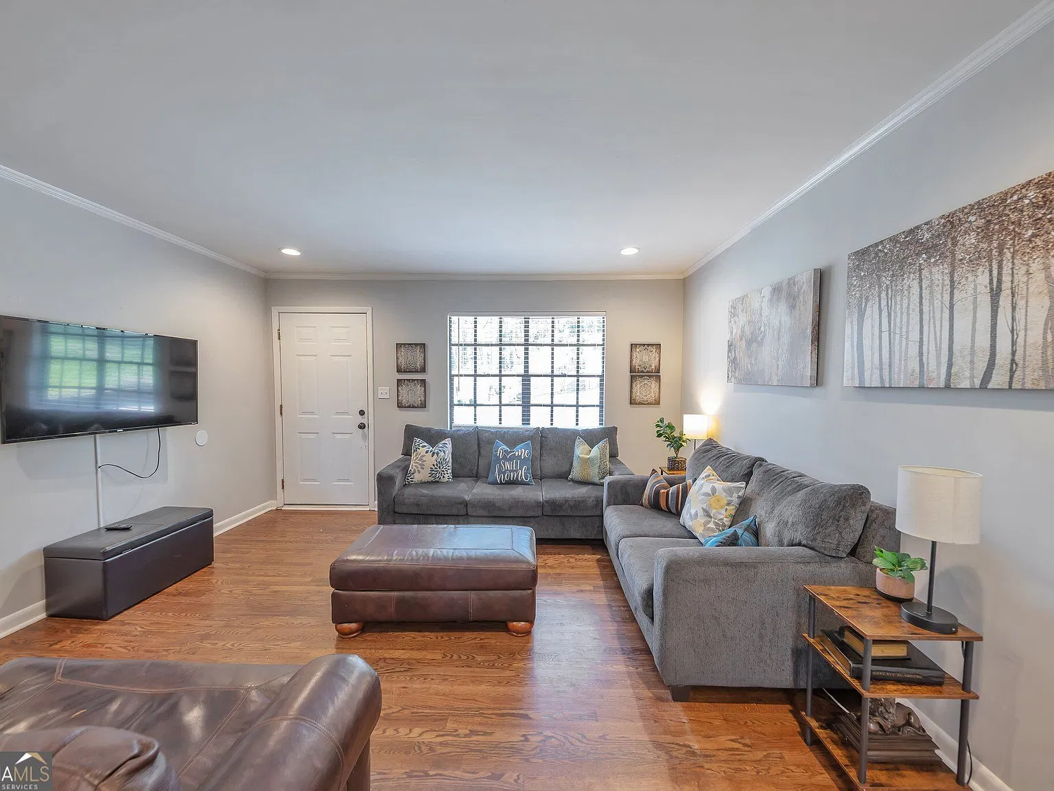 3 bed, 2.0 bath, 1675 sqft, $5,400 — Photo 1