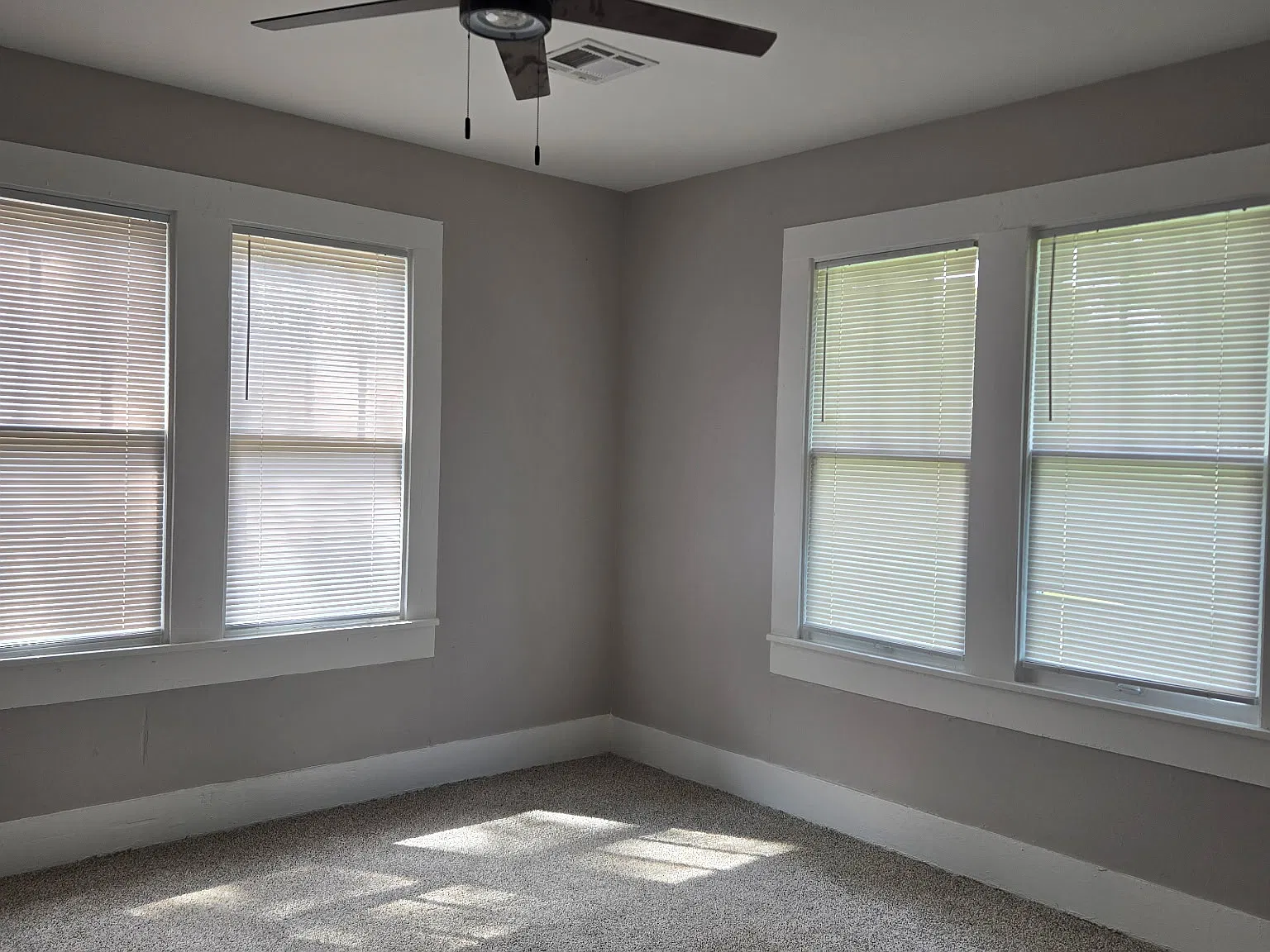 2 bed, 1200 sqft, $1,600 — Photo 4