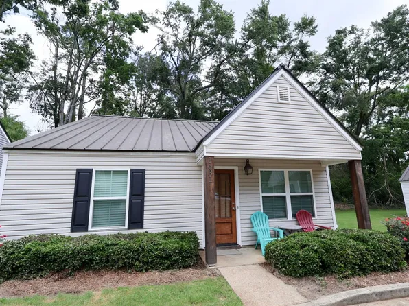 1631 Oxford Pl, Oxford, MS 38655