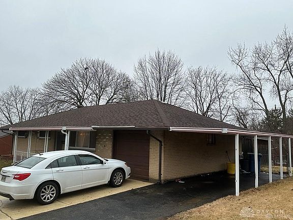 2nd image of 4643 Longfellow Ave