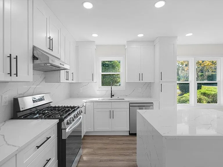 400 Talaflo St — Photo 10