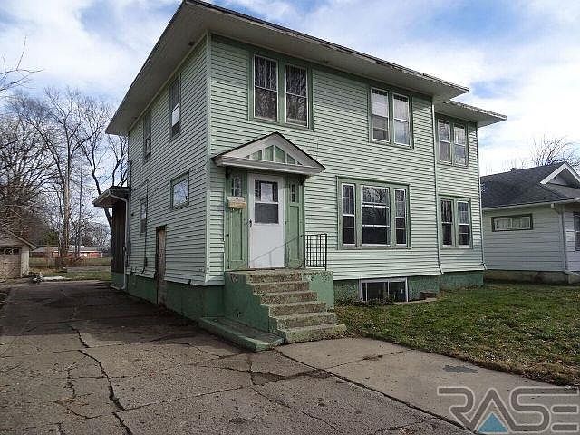 1st image of 1212 Douglas Ave