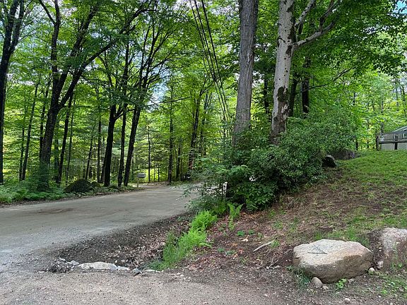 3rd image of 1336 Washburn Road