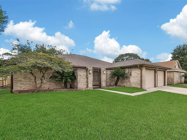 10904 Birch Dr — Photo 34