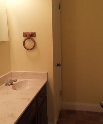 3rd image of 4258 Red Oaks Dr