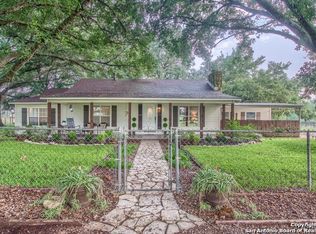 11739 County Road 401, Stockdale, TX 78160