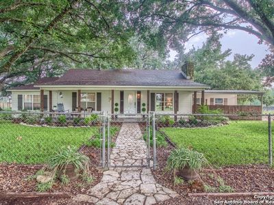 11739 County Road 401, Stockdale, TX, 78160
