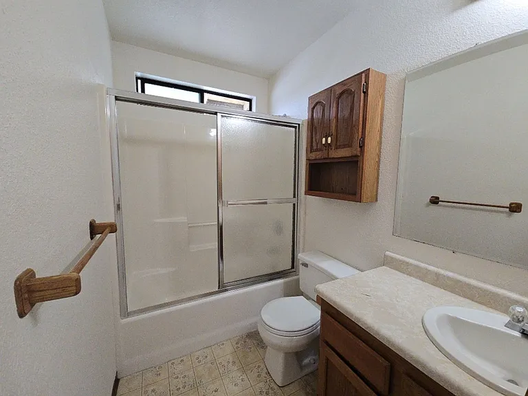 124 W Washington St #819 — Photo 13