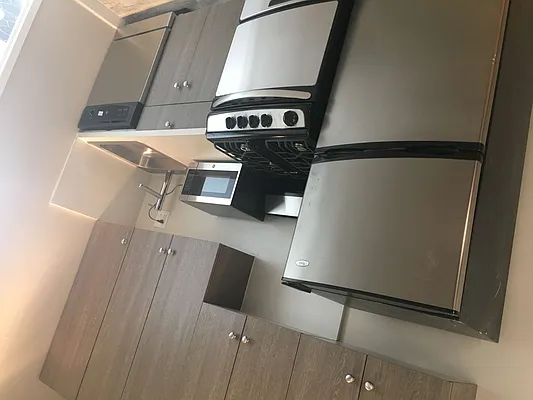 Rented by AJ Clarke | media 33