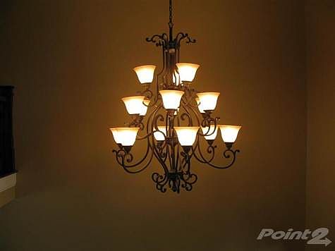 5th image of 212 S Danbrook Way