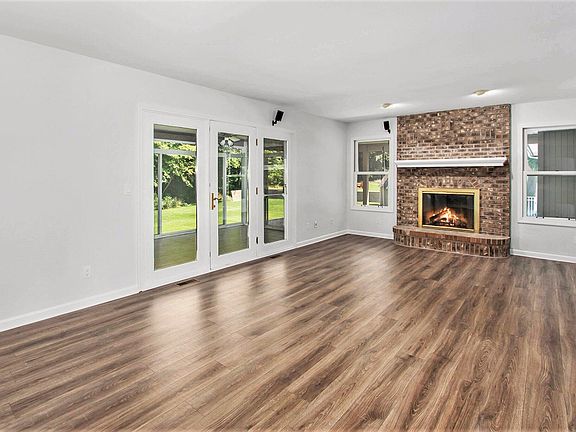 3rd image of 2770 Havenwood Ct