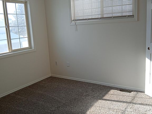 4th image of 1824 S Juniper St