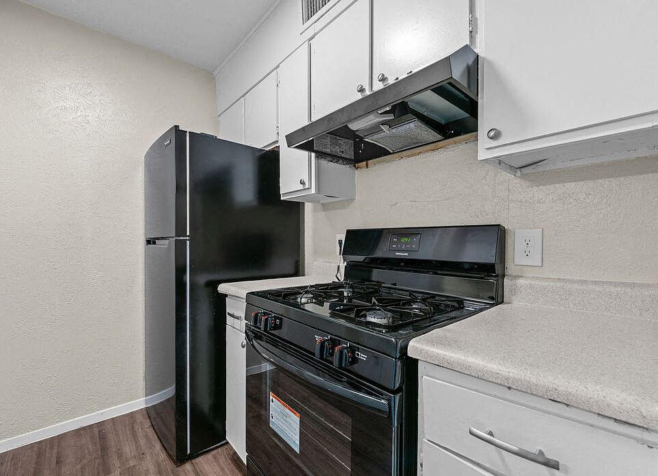 1st image of 502 Scenic Dr #813-116