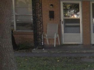 1011 Crescent St, Denton, TX 76201