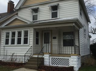 1119 S 72nd St, West Allis, WI 53214