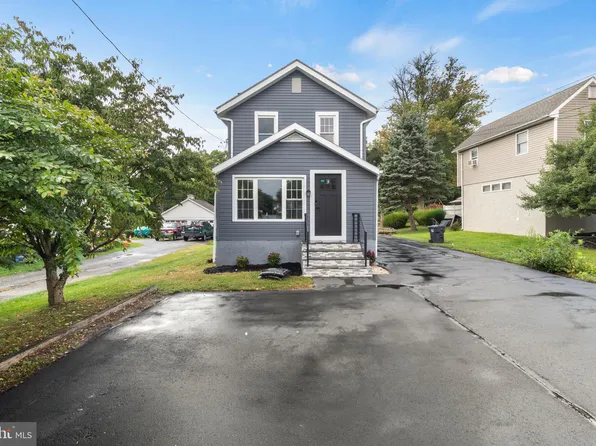 93 W 3rd Ave, Trappe, PA 19426