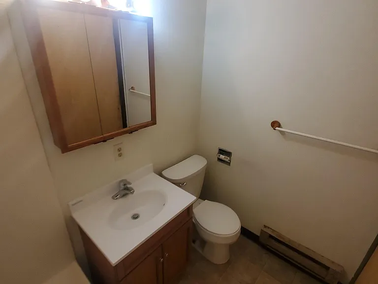 919 Gould St #17 — Photo 11