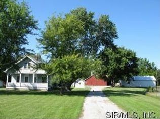 6107 Maeystown Rd, Waterloo, IL 62298