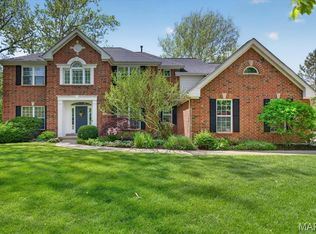 10 Arbor Rd, Saint Louis, MO 63132