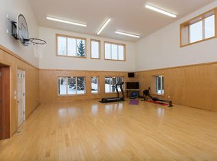 6551 Limestone Cir, Anchorage, AK 99507