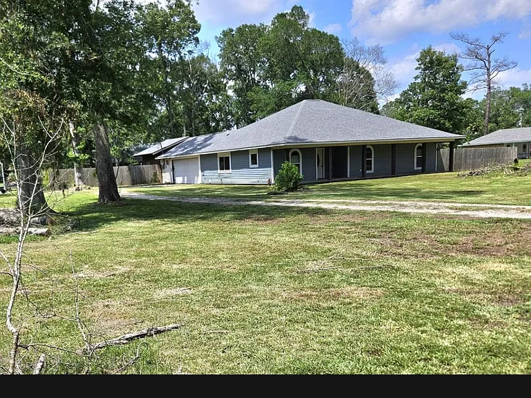 45240 Lake Martin Rd — Photo 3