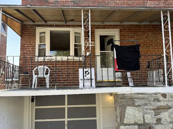 5321 Gillespie St, Philadelphia, PA 19124