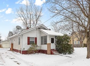 1188 Harpster Ave, Akron, OH 44314