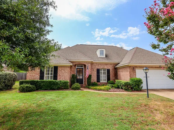 123 Breckenridge Dr, Oxford, MS 38655