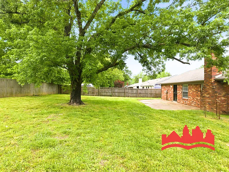 3989 Battlefield Dr — Photo 34
