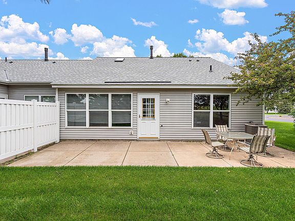 4th image of 7888 Prairie Creek Ct NE