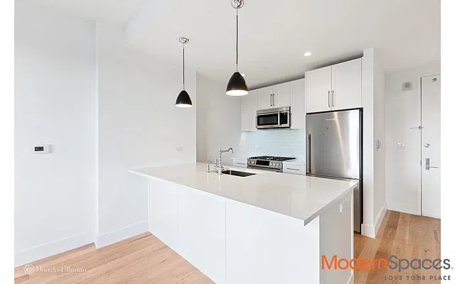 Rented by Modern Spaces | media 4
