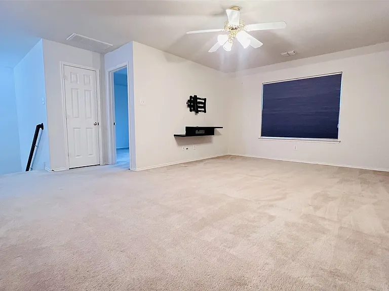 818 Green Pond Dr — Photo 29