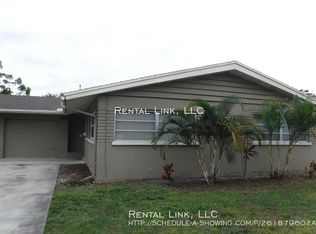 2332 Valencia Dr, Sarasota, FL 34239