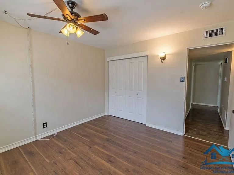 30 Clare Dr — Photo 17