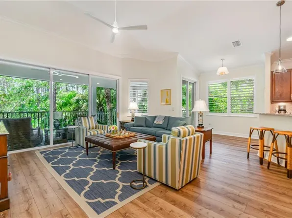 2001 Tarpon Bay DR N #202, NAPLES, FL 34119