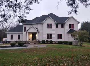 6070 Fisherville Rd, Simpsonville, KY 40067