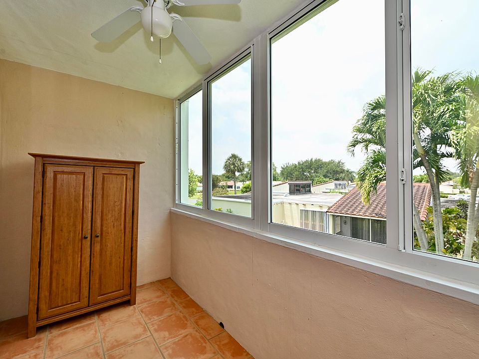 1st image of 2561 Boundbrook Boulevard #208