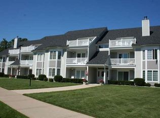 196 W Bay St APT 6, Harbor Springs, MI 49740