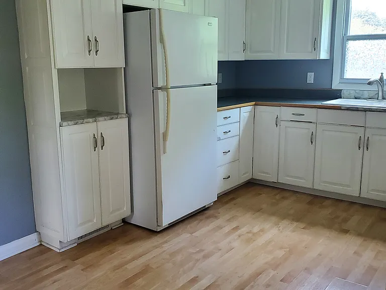 2467 Babcock Rd — Photo 4