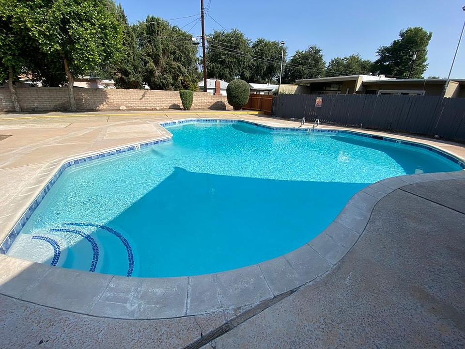 1st image of 2331 Windsor Dr