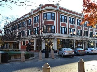 4725 N Lincoln Ave APT 2D, Chicago, IL 60625