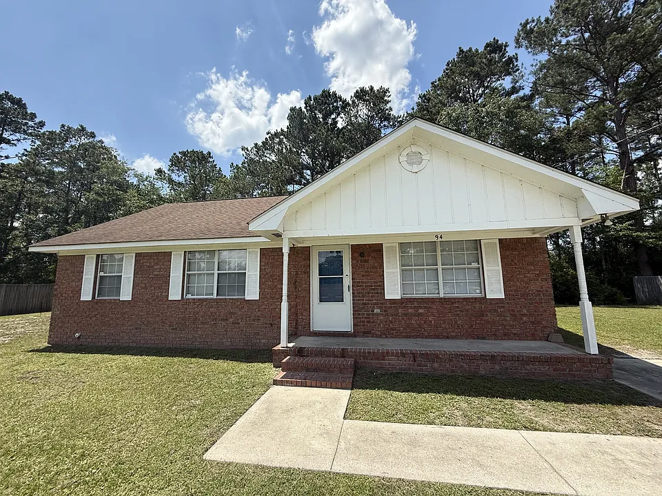 94 NE Jamey Ln #94