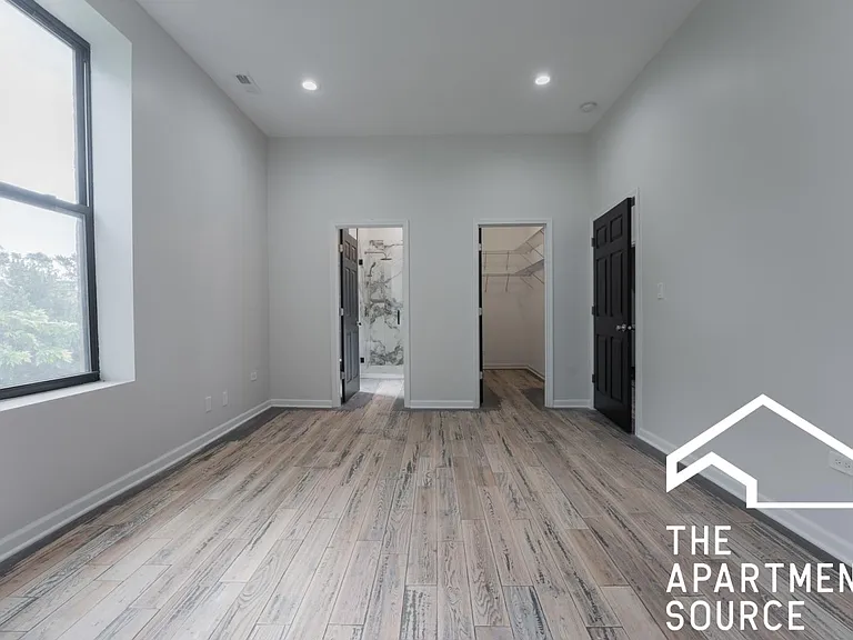 2702 W Thomas St #3 — Photo 17