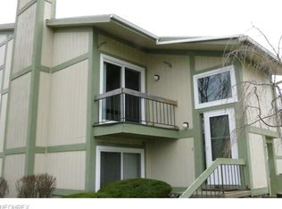 9040 Portage Pointe Dr APT H, Streetsboro, OH 44241